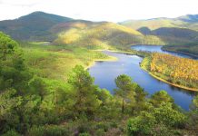 Un meandro entre dos tierras