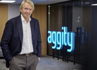 Expansión, adquisiciones y aggity Next