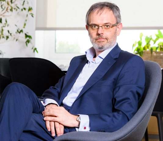 «El giro hacia el metaverso busca poner el foco en la experiencia del empleado» Experiencia del empleado