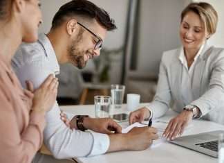 Situar al empleado más cerca del cliente Empleado