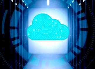 Trabajar en un entorno híbrido multicloud Entorno híbrido multicloud