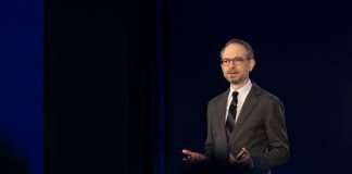 «Nuestro enfoque de IA privada nos permite utilizar la IA generativa sin compartir información interna» Hablamos sobre IA privada -private AI- e IAG con Matt Calkins, CEO de Appian.