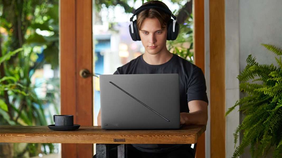 DB60_Asus01 ASUS ROG Zephyrus G16