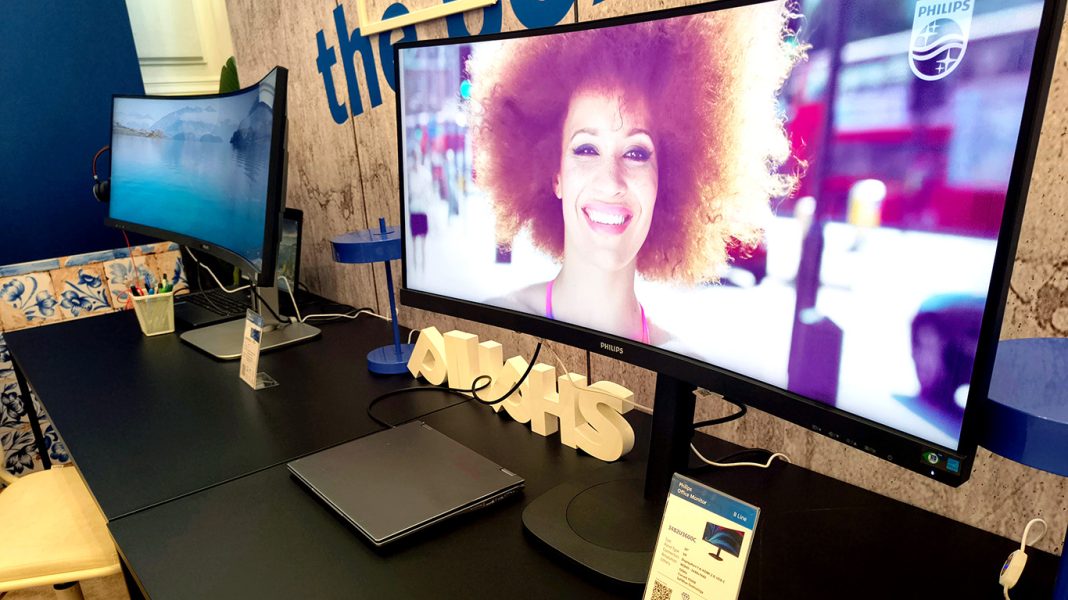 14052025_AOC01 Monitores de más tamaño, más sofisticados y OLED