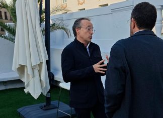 «Las empresas han descubierto que los datos son un activo importante y que, además, ya están en disposición de usarlo» Las empresas han descubierto que los datos son un activo importante y que, además, ya están en disposición de usarlo.