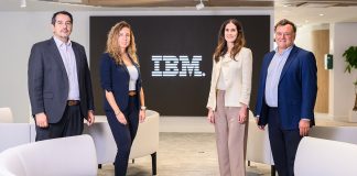 Gobernar la IA, no limitarla Centro de Excelencia (CoE) de IA, creado en 2024 por Minsait e IBM.