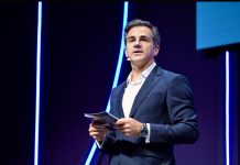 AIOps: «Facilitamos la transición hacia la Empresa Digital Autónoma» AIOps. Facilitamos la transición hacia la Empresa Digital Autónoma