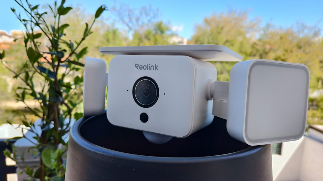 Reolink Solar Floodlight Cam