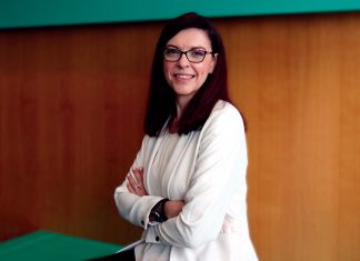 Los límites de la infraestructura autónoma Isabel Acedo (HPE) Los límites de la infraestructura autónoma