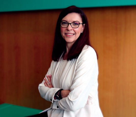 Los límites de la infraestructura autónoma Isabel Acedo (HPE) Los límites de la infraestructura autónoma